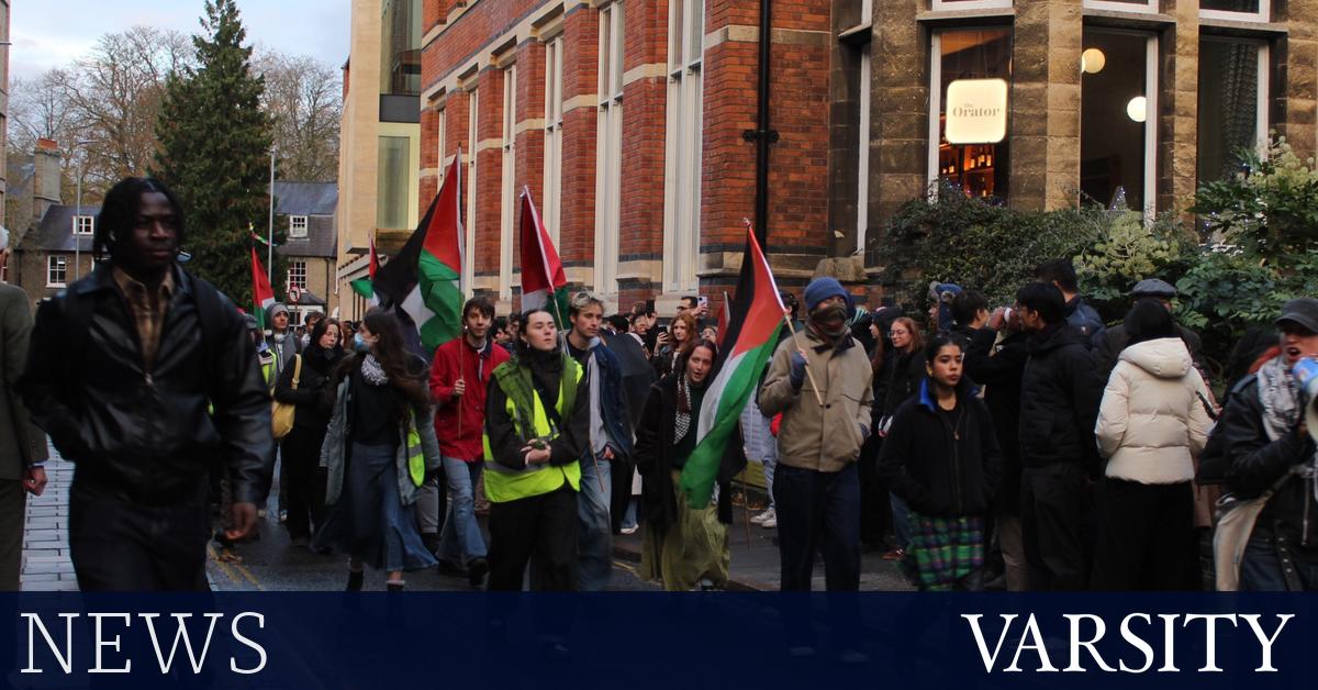 迈克·彭斯表示，在工会抗议中，美国“必须继续与以色列站在一起”