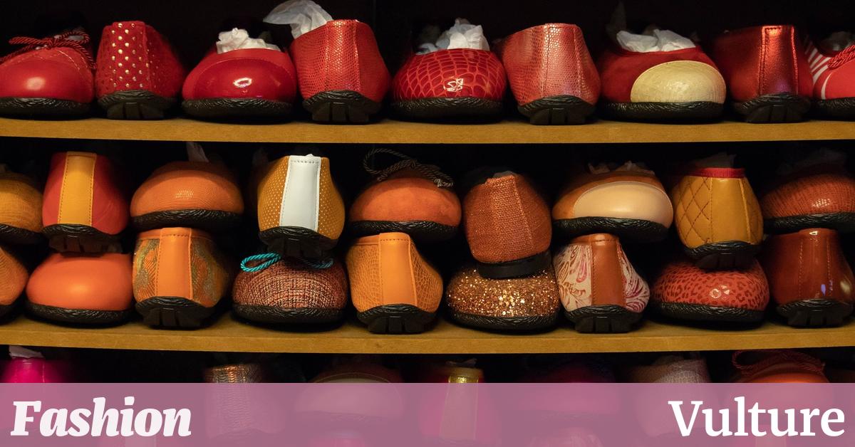 制鞋、丝绸服装和资本主义