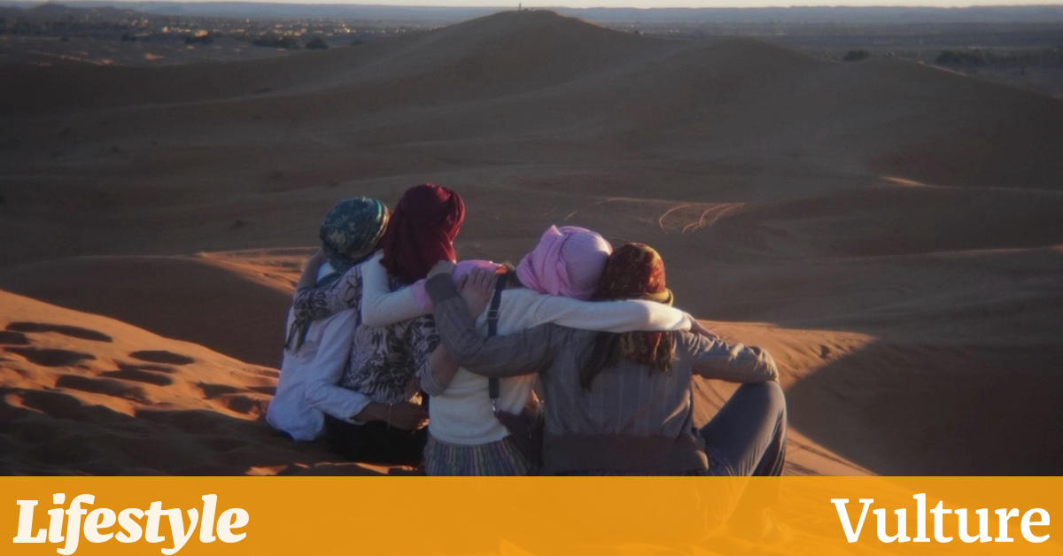 “看，伙计们，我在撒哈拉沙漠！”