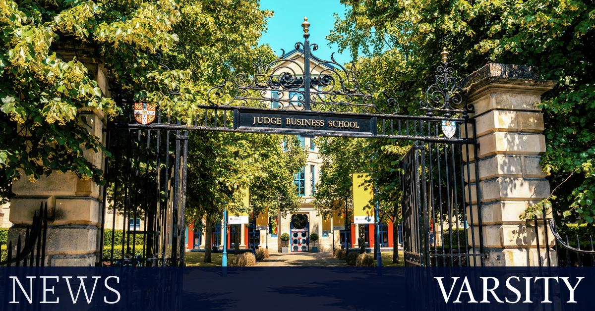 法官商学院顾问因爱泼斯坦和安德鲁的联系而辞职