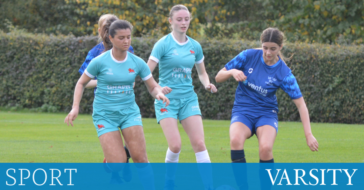 “针对一种类型的女性”：包容性变化中的大学体育