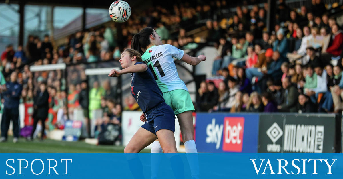 牛津队以微弱优势夺回女子校队冠军